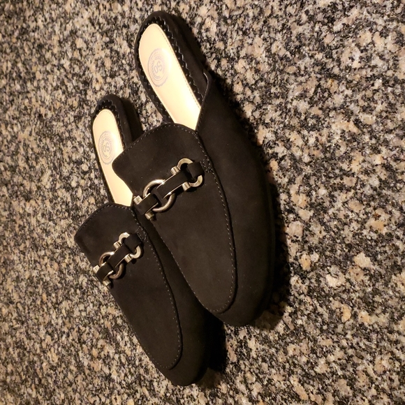 SO Shoes - SO Flat Shoe